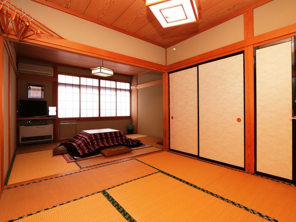 Minshuku Kojima Hotel โนซาวะออนเซ็น ภายนอก รูปภาพ