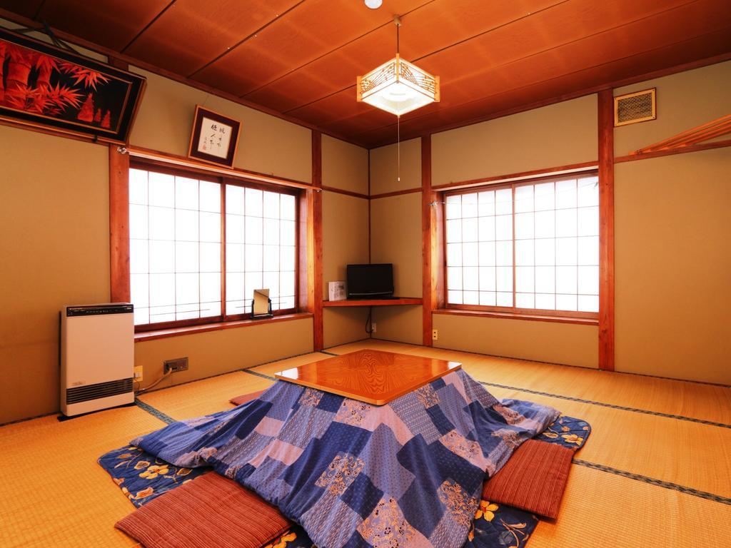 Minshuku Kojima Hotel โนซาวะออนเซ็น ภายนอก รูปภาพ